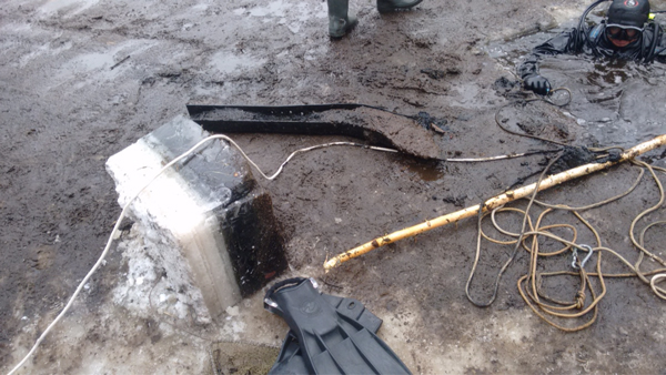 Предположив (возможно, опрометчиво), что в рядом находящейся майне тоже будетсовременное железо, перебрались ко второй паре аномалий.